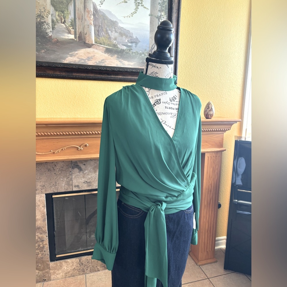 7th AVENUE DESIGN
STUDIO
NEW YORK long sleeve top small size green color